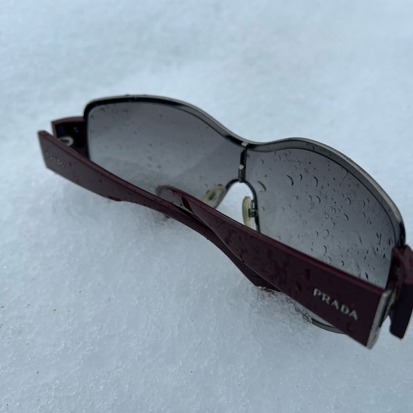 Vintage Prada Sunglasses - Picture 4 of 6